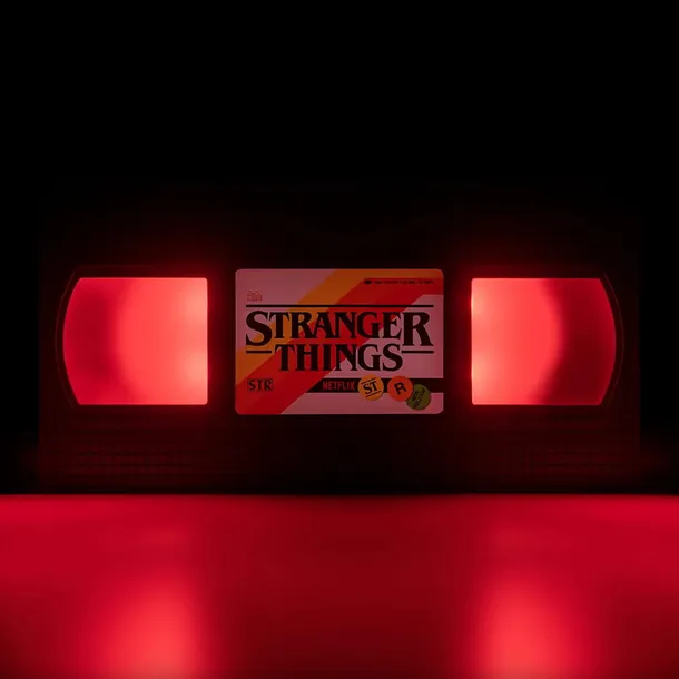 lampka-stranger-things-vhs-stan-nowy