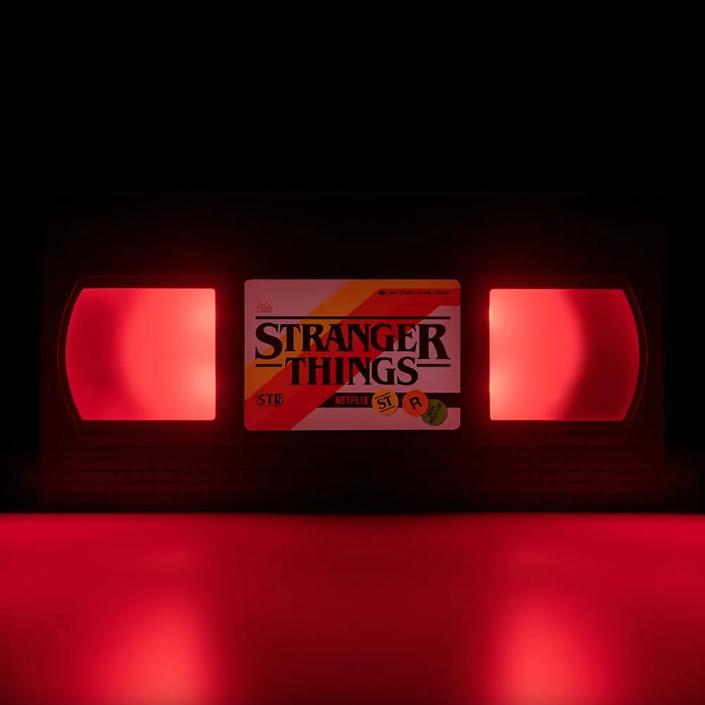 lampka-stranger-things-vhs
