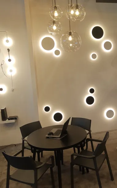 lampa-scienna-kinkiet-ring-led-s-czarny-kolor-czarny