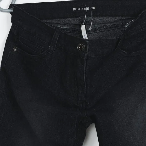 spodnie-damskie-szare-basic-one-r-36-stan-nowy