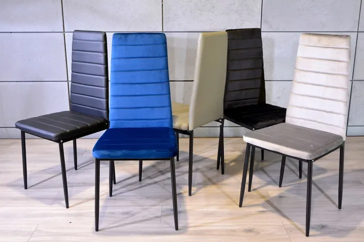 krzeslo-valva-velvet-blue-plec-brak-informacji-bohater-brak