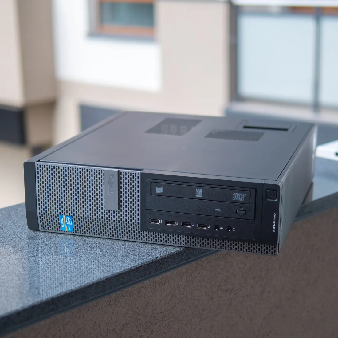 KOMPUTER DELL i7 16GB 500GB SSD DVD WINDOWS 10 – 123252402 - ERLI.pl