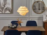 lampa-wiszaca-biala-nile-stan-nowy