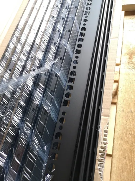 profil-kv-schodowy-kamienny-dywan-250cm-stan-nowy