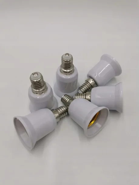 przejsciowka-adapter-e14-do-e27-do-zarowka-stan-nowy