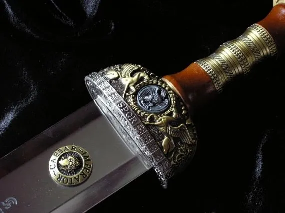 imperatorski-gladius-juliusza-cezara-211-stan-nowy