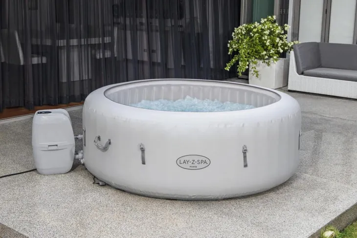 lay-z-spa-paris-jacuzzi-bestway-bohater-inny