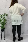 oversizeowy-sweter-asymetryczny-plus-size-ecru-wzor-dominujacy-bez-wzoru
