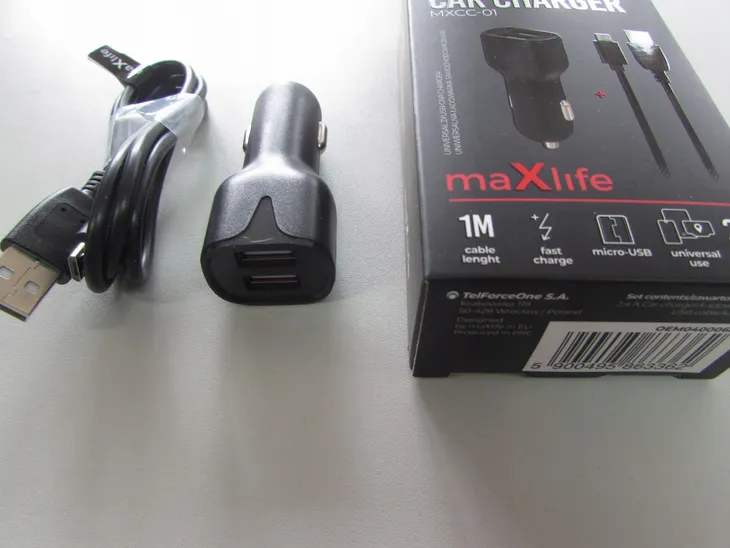 ladowarka-samochodowa-2xusb-fast-charge-usb-usb-b-zlacza-inne