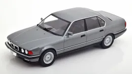 mcg-bmw-740i-e32-1986-szary