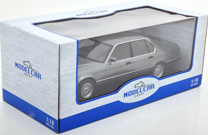 mcg-bmw-740i-e32-1986-szary-marka-inna