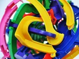 inteligentna-kula-labirynt-3d-sprytna-przeplatanka-marka-inna