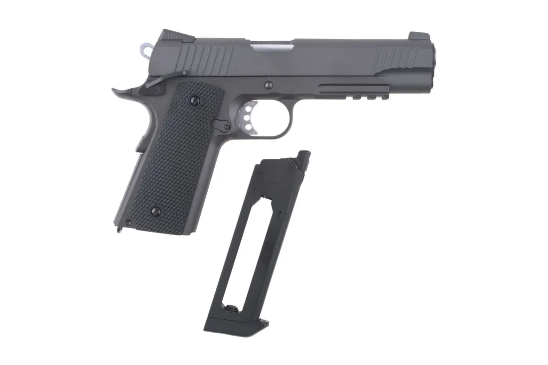 replika-pistoletu-g194