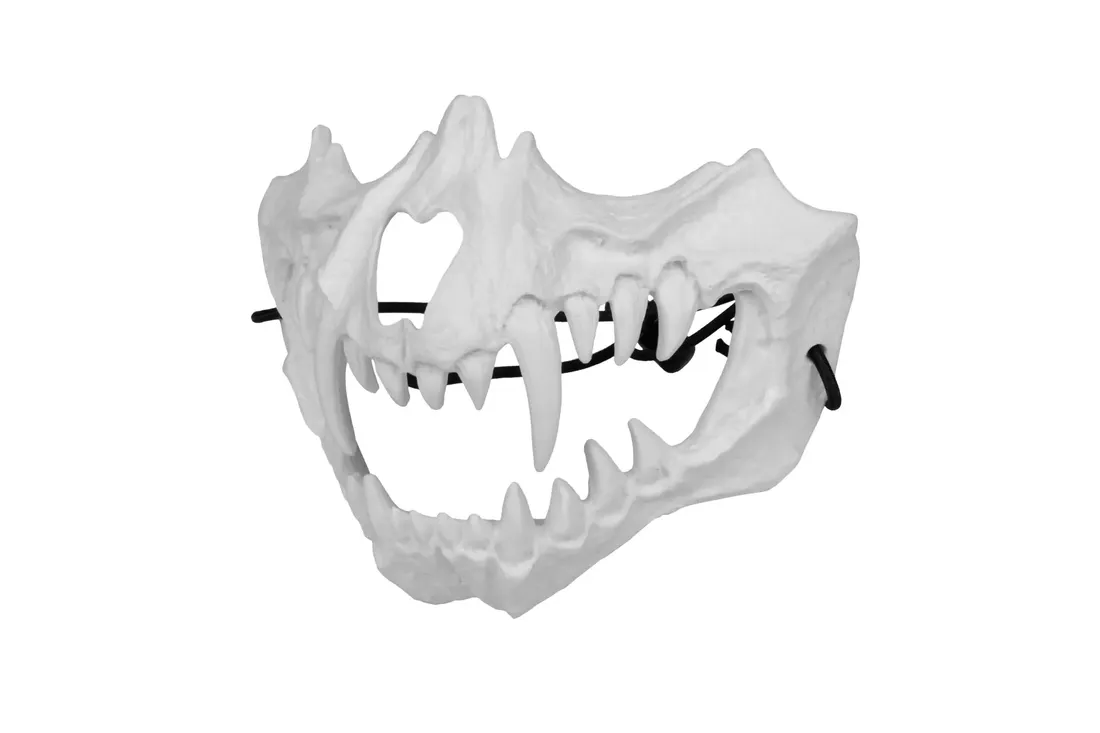 maska-exoskeleton-biala
