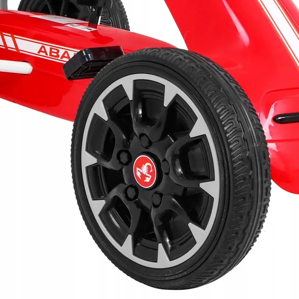 gokart-na-pedaly-abarth-stan-nowy-kolor-dominujacy-czerwony-wiek-dziecka-3-lata