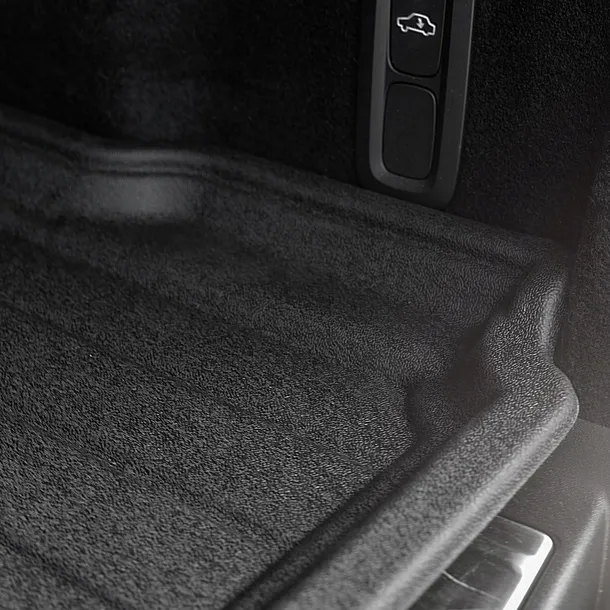 mata-bagaznika-audi-a7-c8-liftback-od-2018-stan-nowy-material-guma