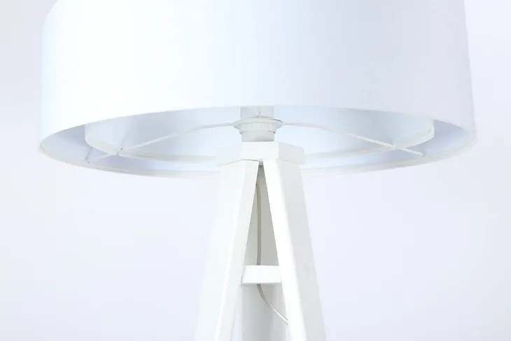 lampa-stojaca-bialo-biala-candy-dlugosc-wysokosc-146-cm