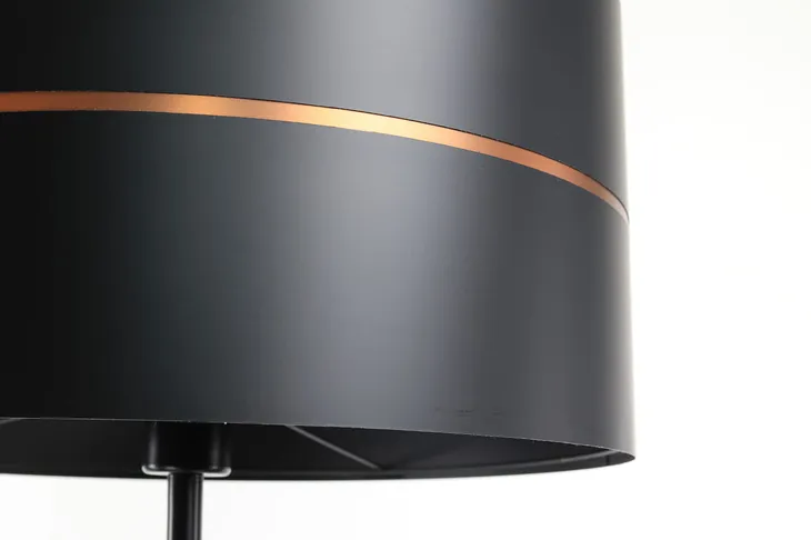 lampa-podlogowa-czarna-bolo-kolor-czarny
