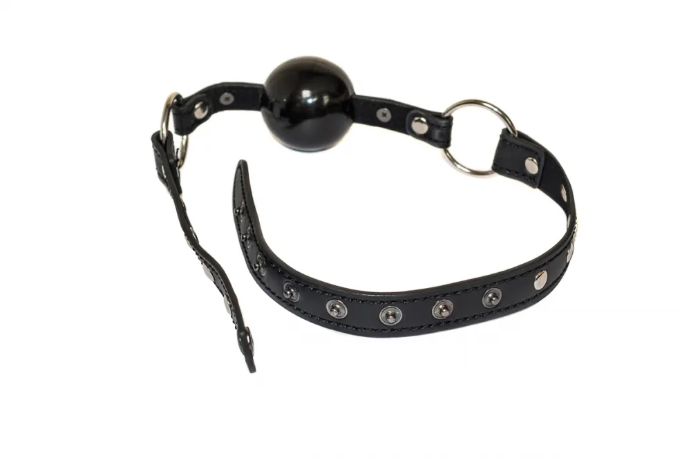 ball-gag-party-hard-bare