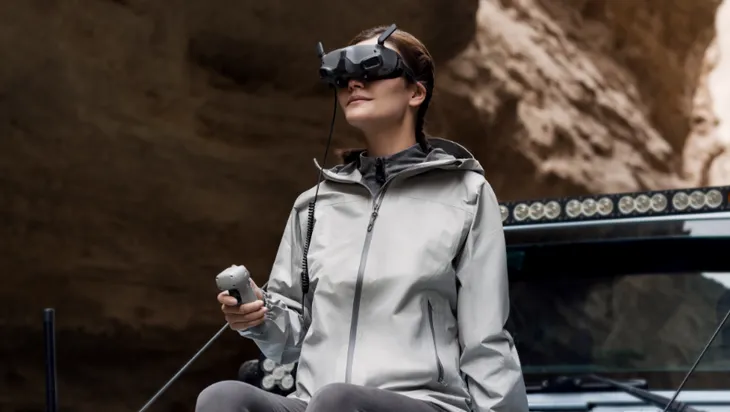 dron-dji-avata-bez-kontrolera-model-fpv-stan-nowy-kod-producenta-dji