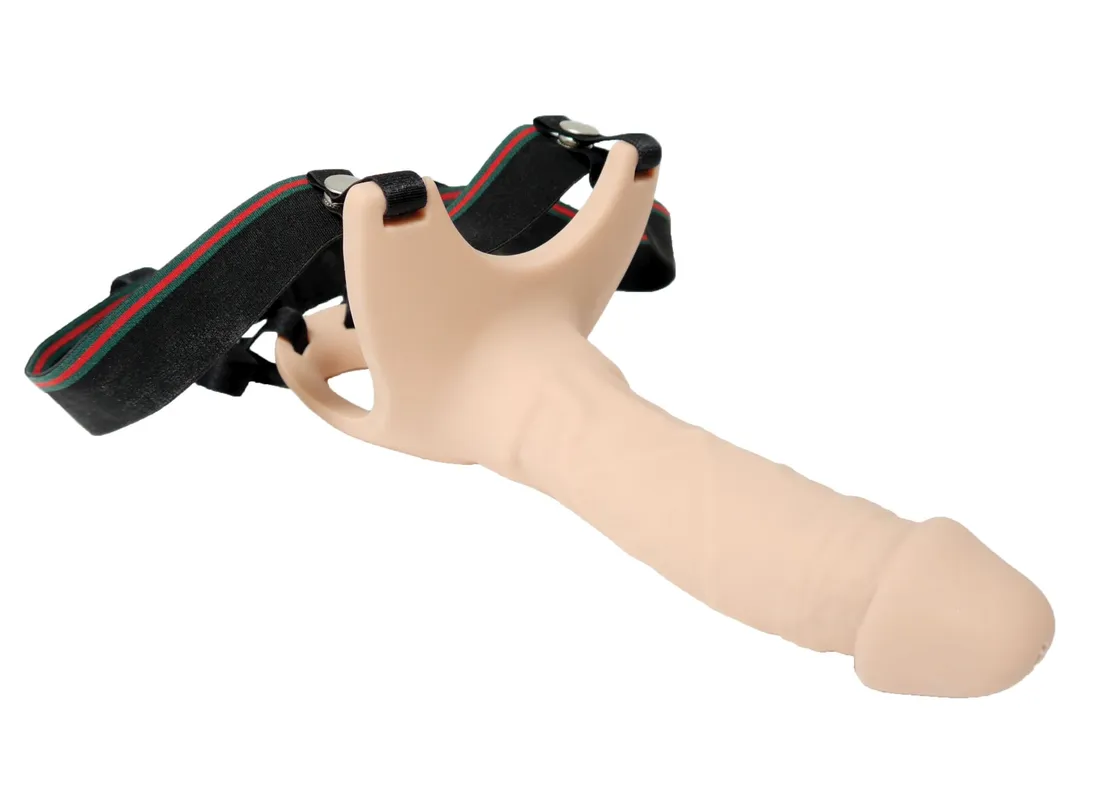 proteza-hollow-strap-on-super-hero