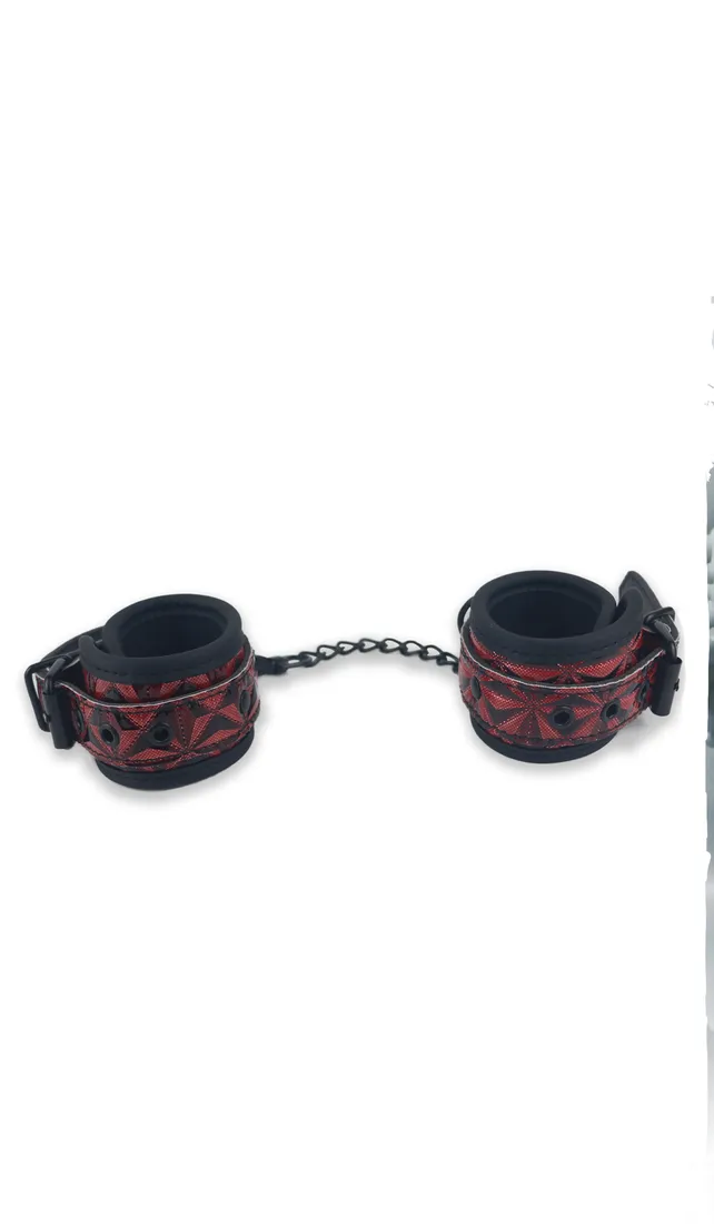 btb-fetish-wrists-cuffs-red