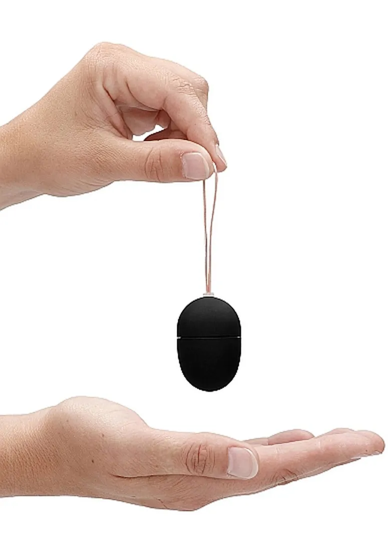 10-speed-remote-vibrating-egg-small-black
