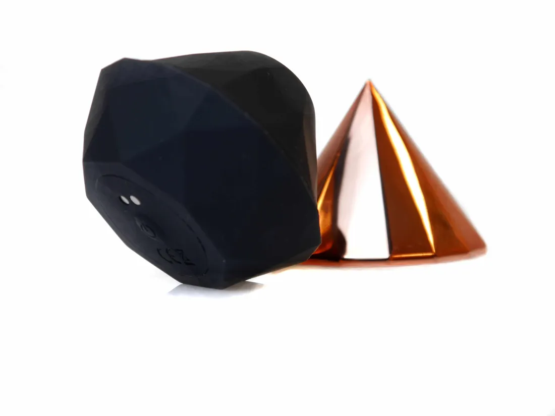 stymulator-diamond-air-massager-usb-7-function-red-gold
