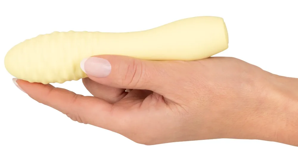 cuties-mini-vibrator-yellow3-g