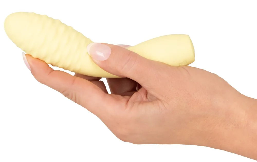 cuties-mini-vibrator-yellow3-g