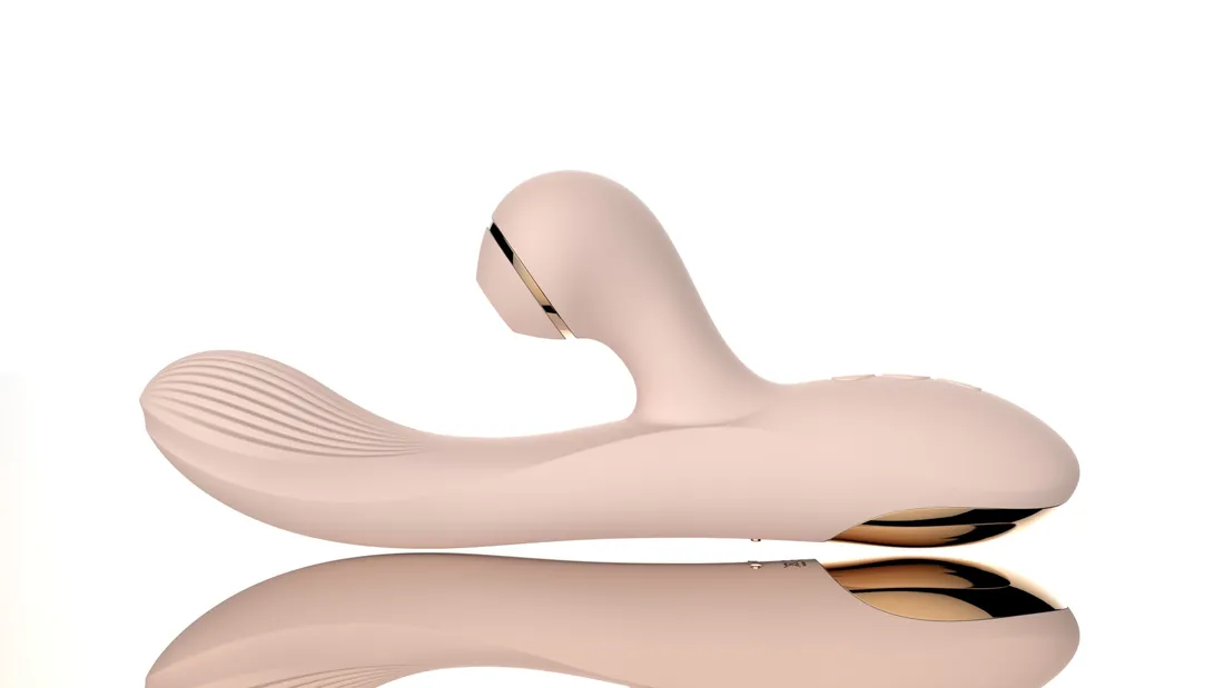 dual-vibrator-with-sucking-function-pink