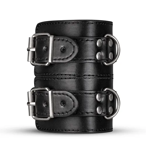 bdsm-set-black