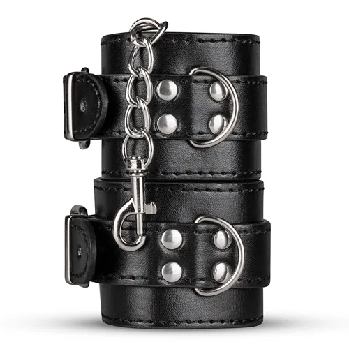 bdsm-set-black
