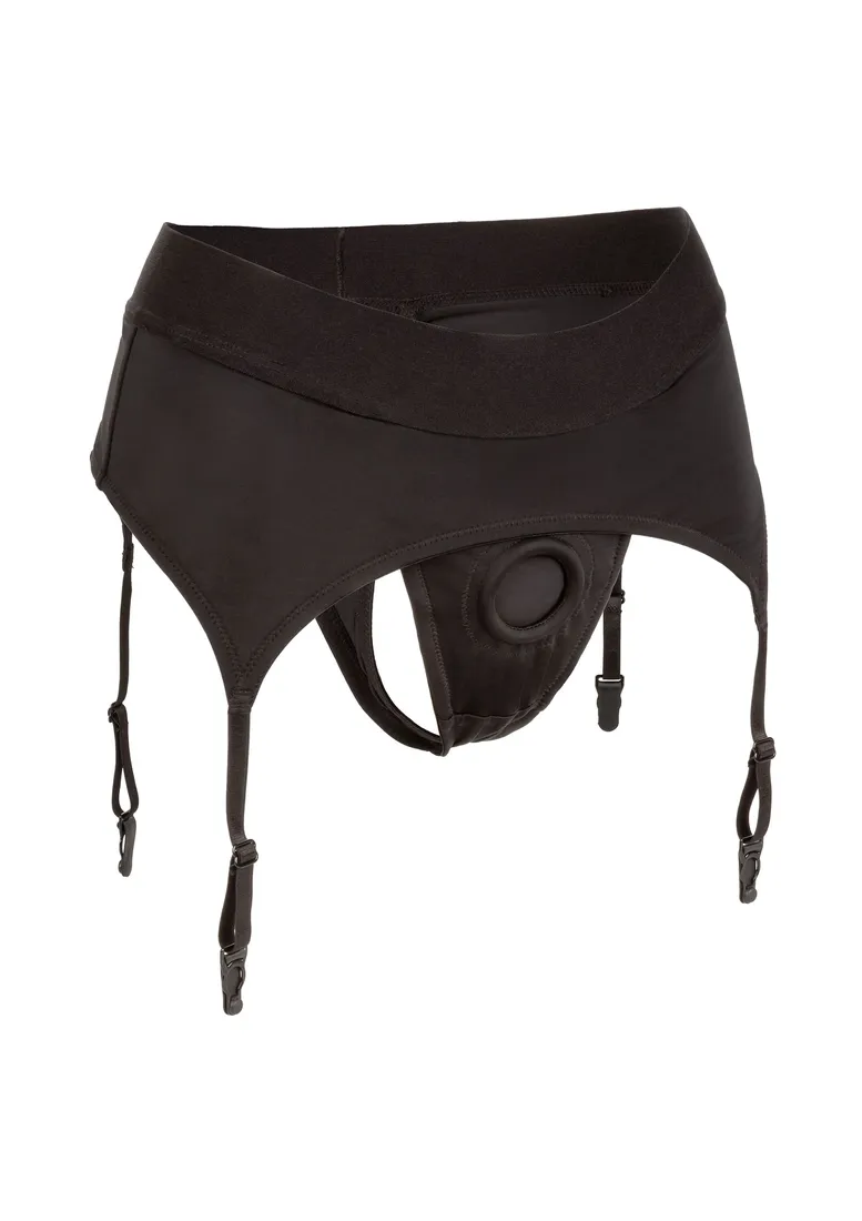 boundless-thong-with-garter