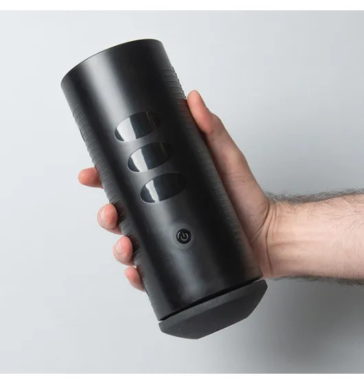 kiiroo-titan