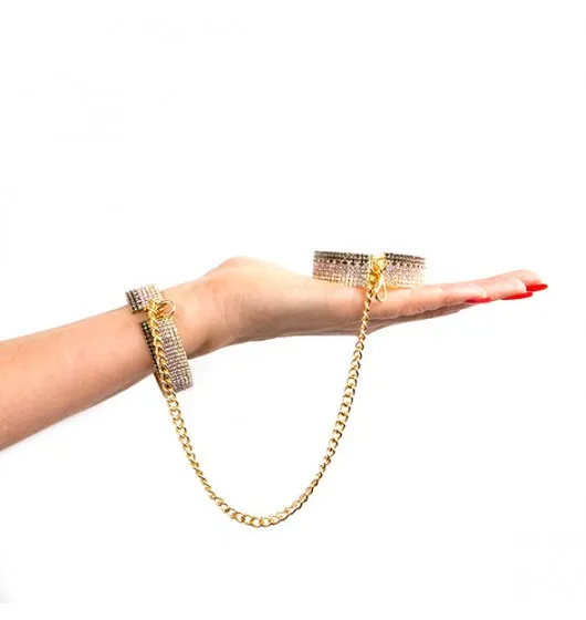rianne-s-diamond-handcuffs-liz