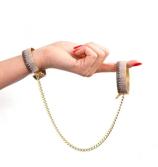 rianne-s-diamond-handcuffs-liz