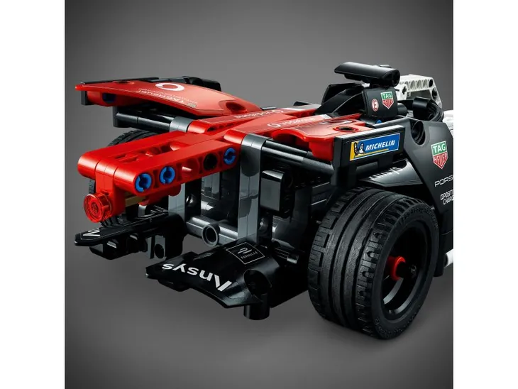 lego-technic-formula-e-porsche-99x-electric-42137-bohater-brak
