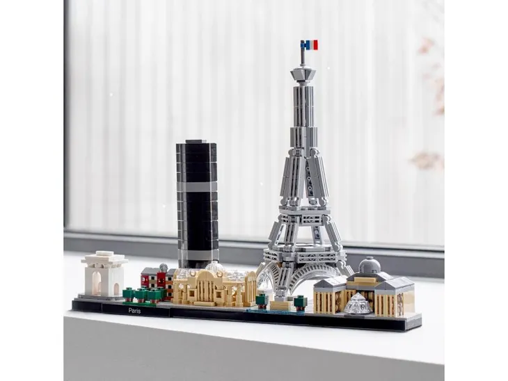 lego-architecture-paryz-21044-material-plastik