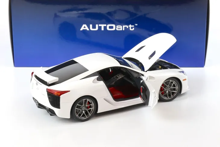 autoart-lexus-lfa-2012-bialy-stan-nowy-marka-inna