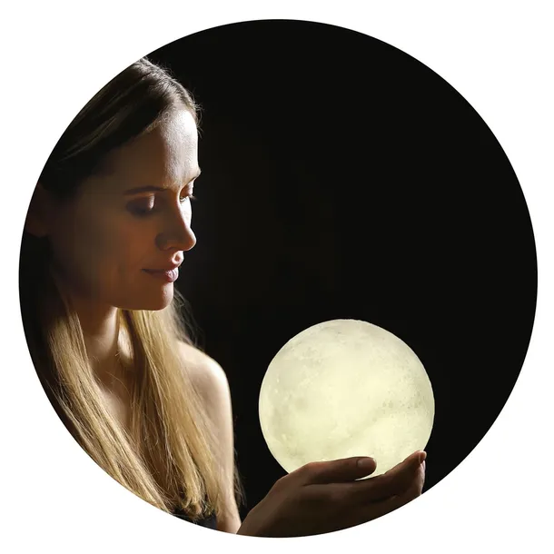 lampka-stolowa-moon-rodzaj-gwintu-e27