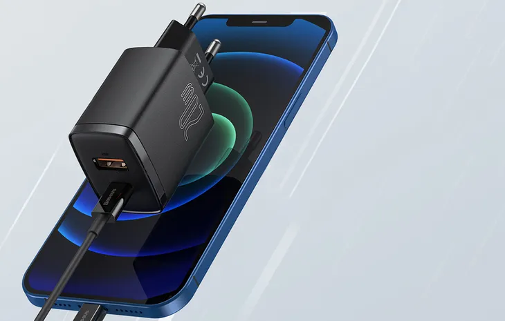 ladowarka-sieciowa-baseus-compact-quick-charger-usb-usb-c-20w-biala-stan-nowy-prad-wyjsciowy-3000-ma