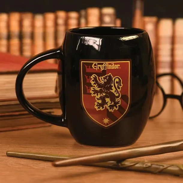 kubek-stroj-herb-gryffindor-harry-potter-material-ceramika-stan-nowy