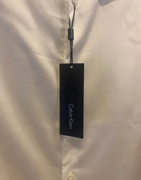 koszula-biala-meska-fitted-calvin-klein-41-material-dominujacy-inny