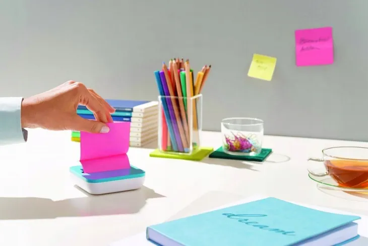podajnik-do-karteczek-post-it-z-notes-notes-x-2-rodzaj-karteczki-samoprzylepne