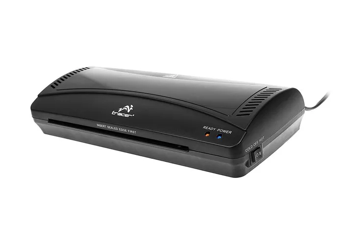 laminator-laminarka-zgrzewarka-na-goraco-zimno-a4-marka-tracer