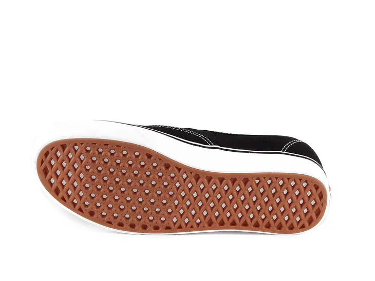 buty-vans-classic-comfycush-authentic-black-true-white-44-kod-producenta-vn0a3wm7vne1