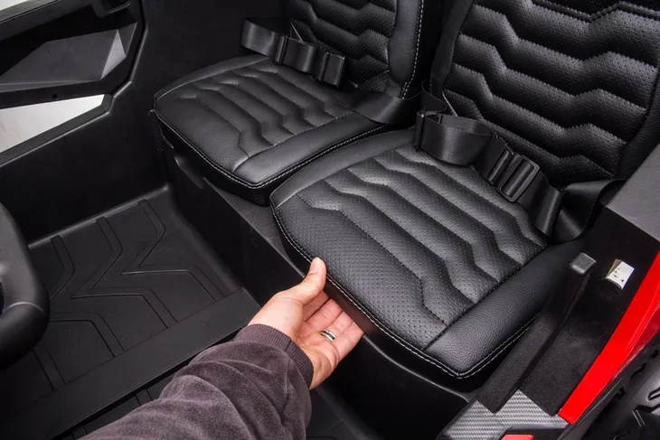 auto-na-akumulator-buggy-a032-rozowy-wiek-dziecka-brak-informacji-stan-nowy