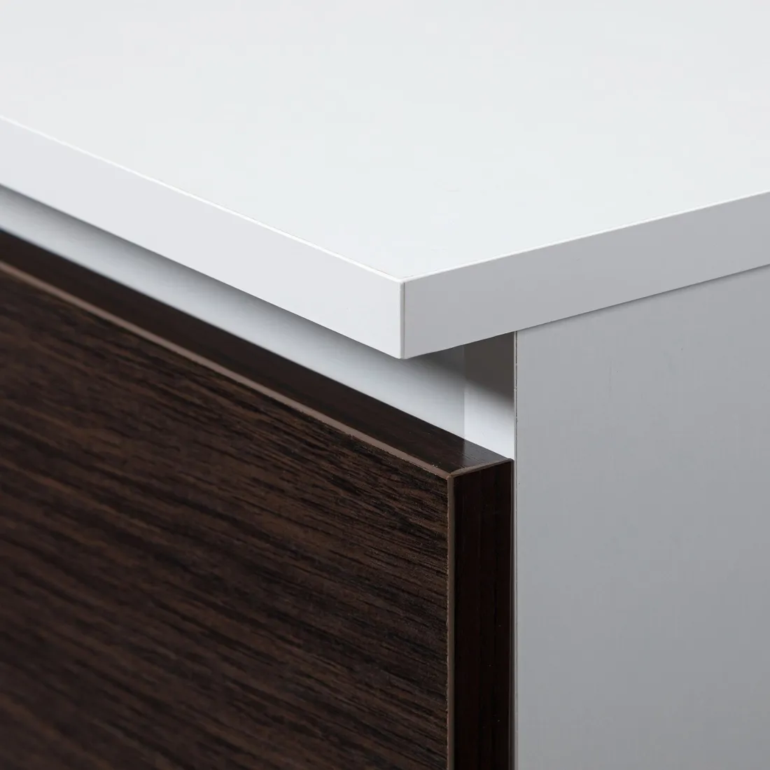 biurko-komputerowe-a5-135-cm-biale-wenge