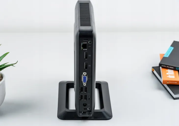 hp-t520-terminal-thin-client-amd-4-16ssd-win7-emb-marka-hp
